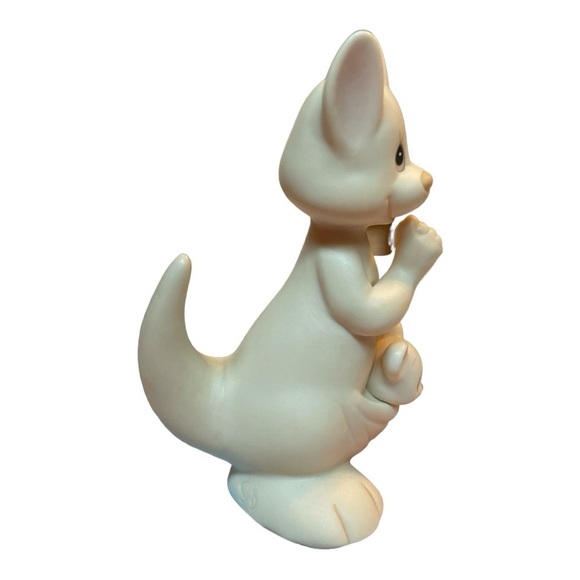 Vintage Precious Moments Figurine - “Hello World”, from the Birthday Series - Picture 4 of 11